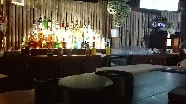 Sirenas Raw Bar