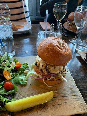 Legends Bar & Grill