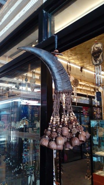 Coron Shopping Building